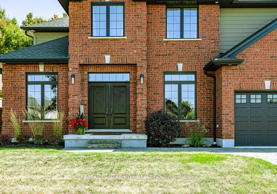 148-elliott-trail-thames-centre-ontario-x13542190