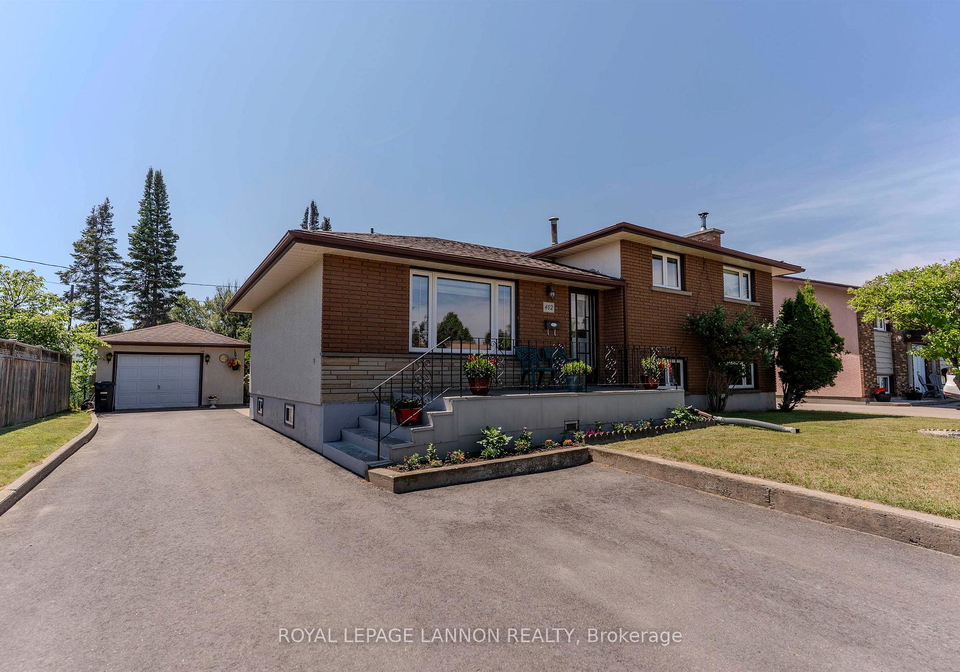 402-victoria-avenue-w-thunder-bay-ontario-x13542236