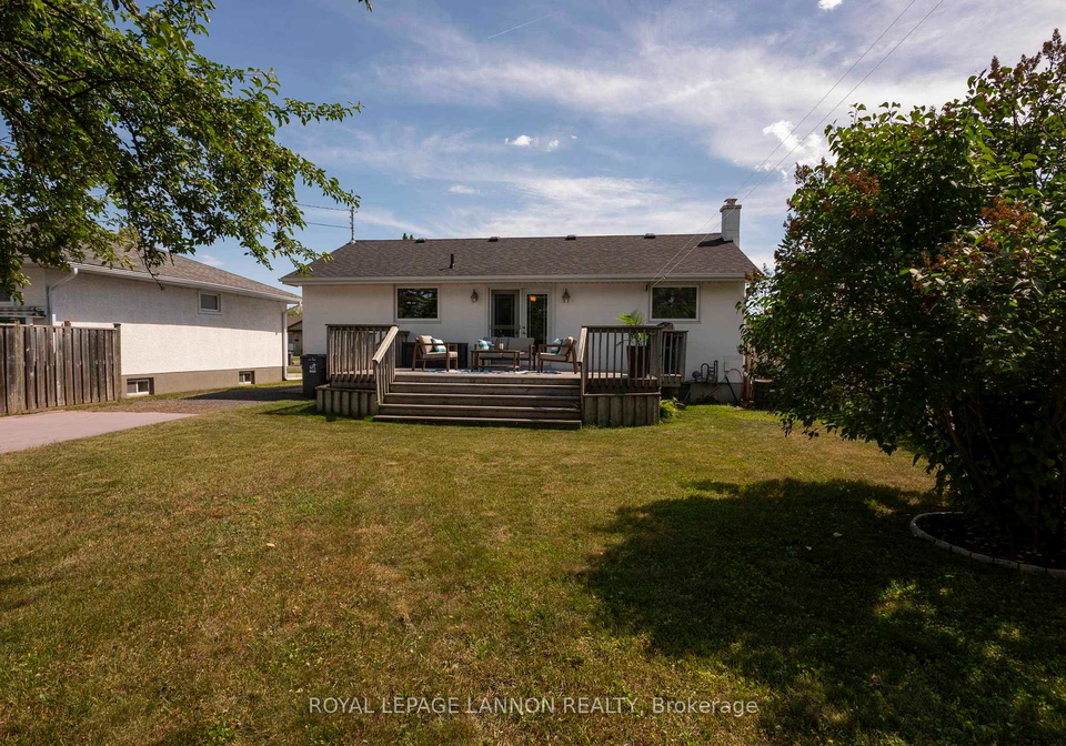 113-isabella-st-w-thunder-bay-ontario-x13542356