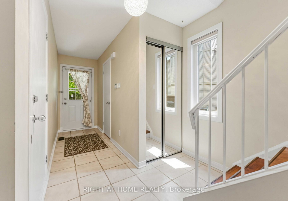 12-offenbach-lane-ottawa-ontario-x13542398