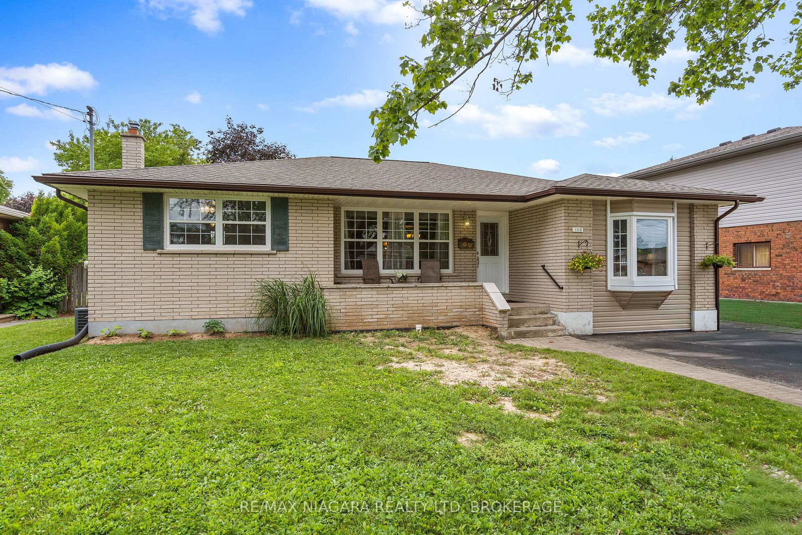 696-clare-avenue-welland-ontario-x13542456