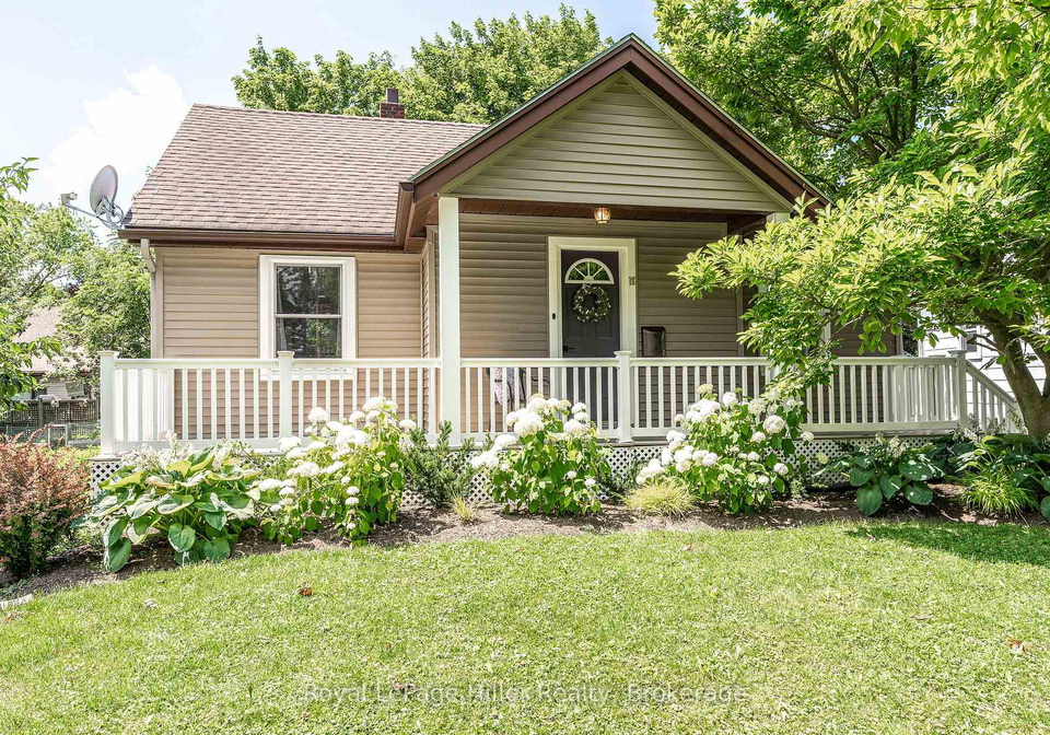 18-somerset-street-stratford-ontario-x13542472