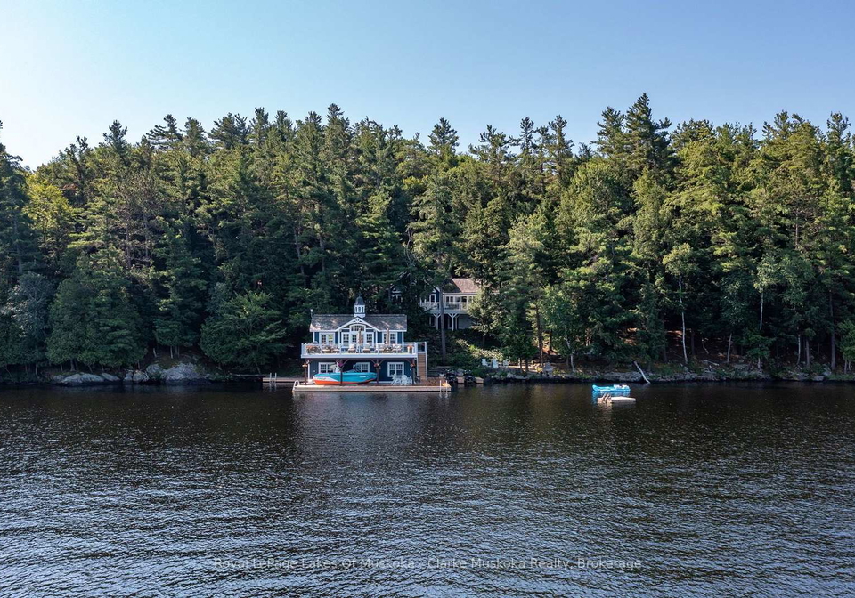 m81-pine-island-1-island-muskoka-lakes-ontario-x13542484