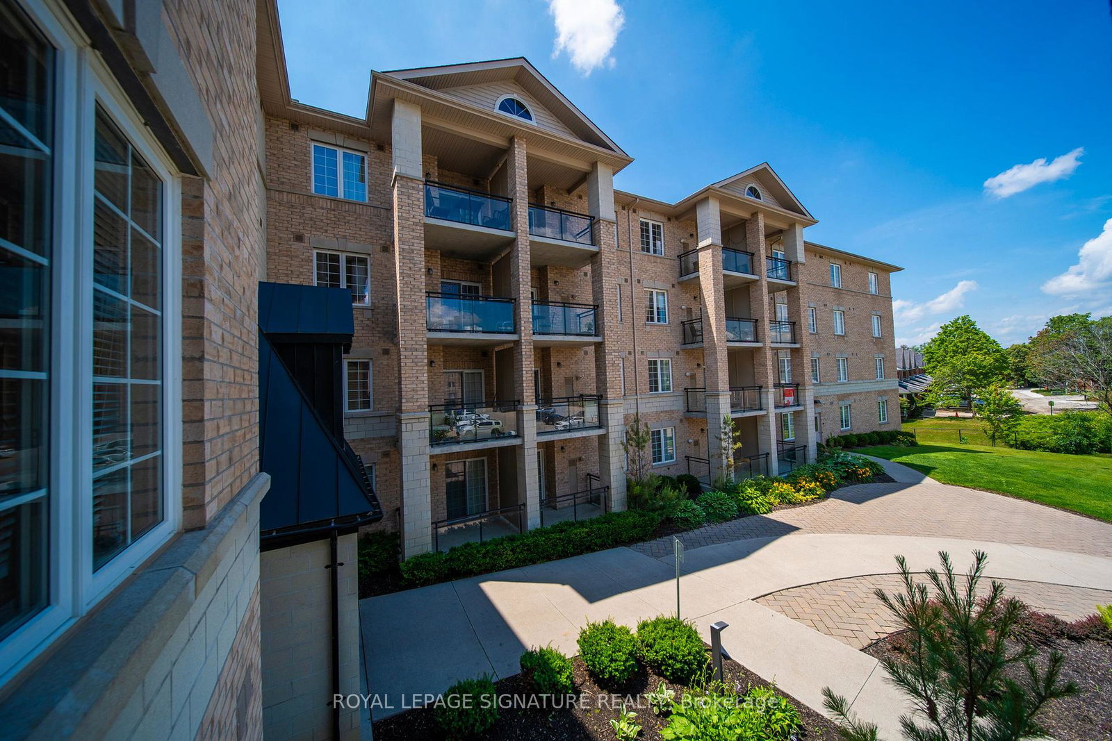 1077-gordon-street-guelph-ontario-x13542746