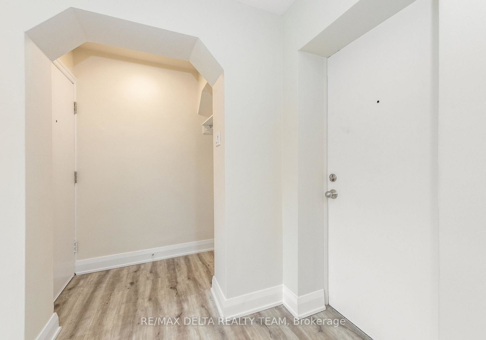 416-dovercourt-avenue-ottawa-ontario-x13542858
