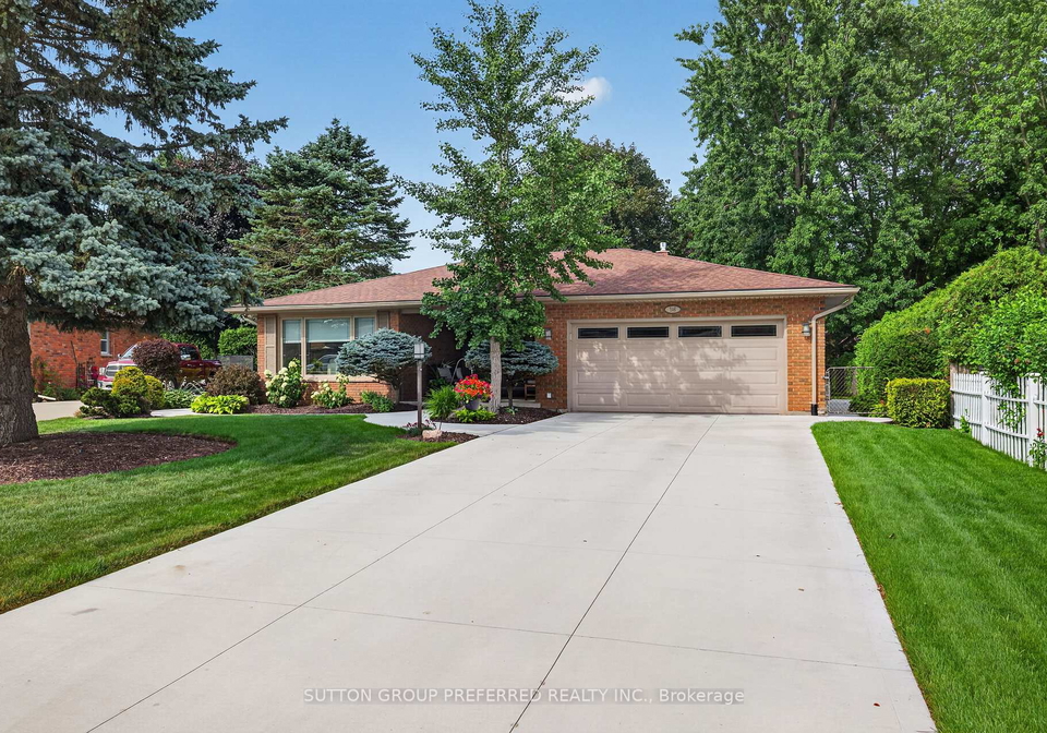 146-sherwood-place-thames-centre-ontario-x13542886