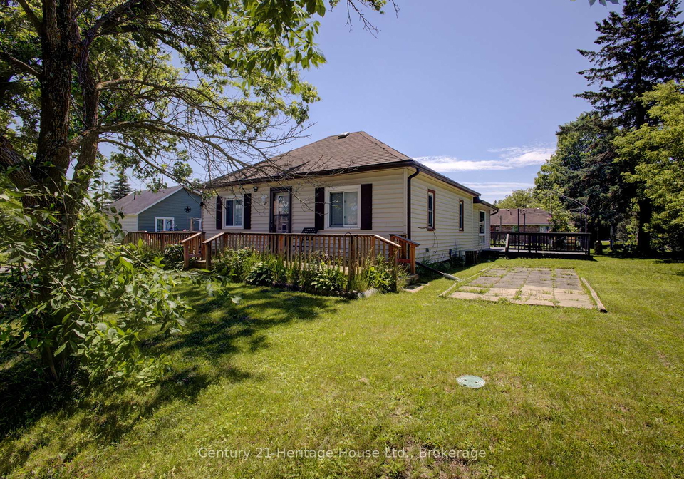 221-park-street-w-west-grey-ontario-x13542912