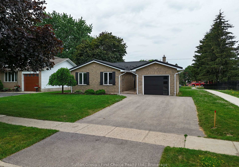 70-bedford-drive-stratford-ontario-x13543062