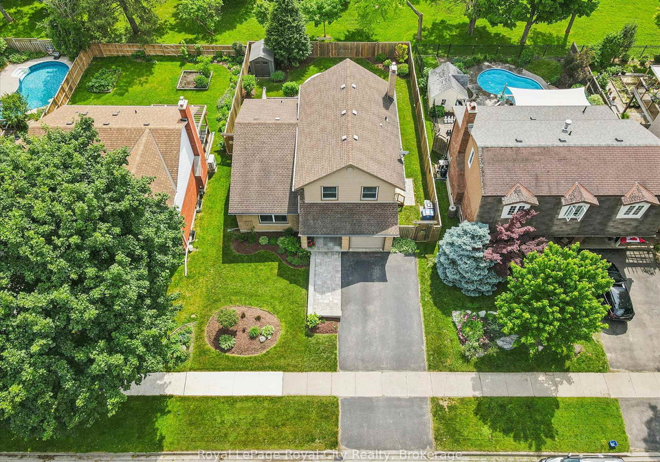 38-shadybrook-crescent-guelph-ontario-x13543094