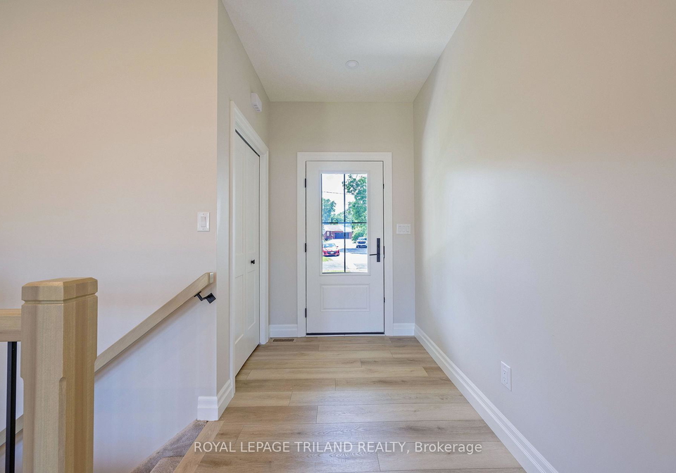 193-catherine-street-north-middlesex-ontario-x13543232