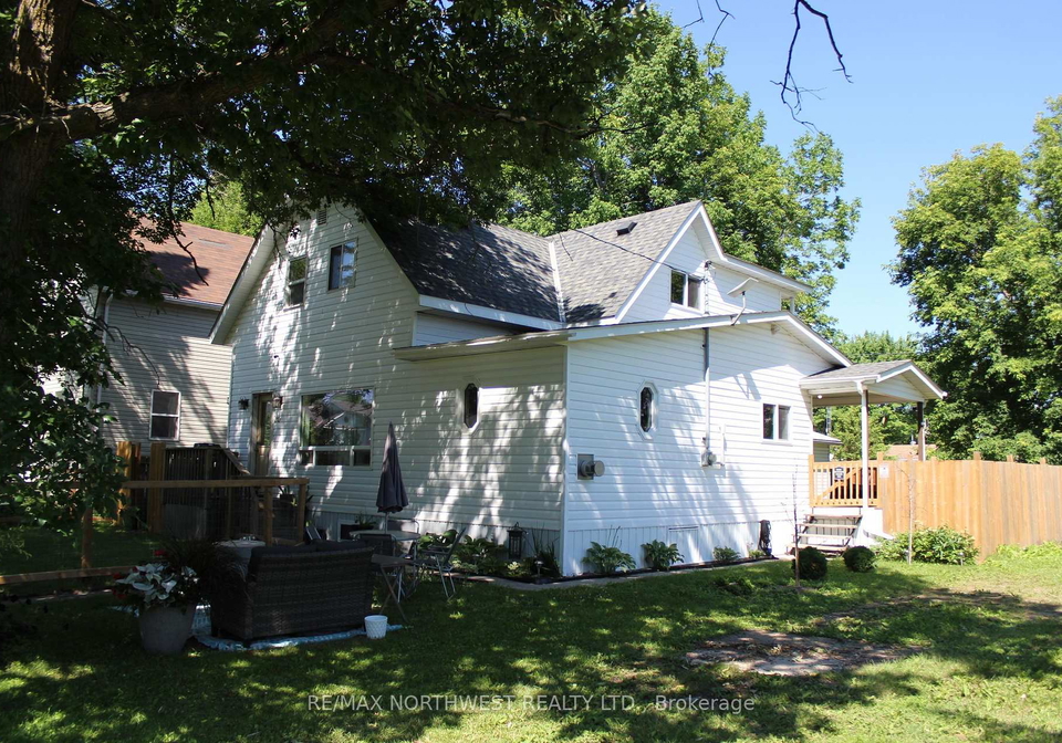 210-fifth-street-rainy-river-ontario-x13543296