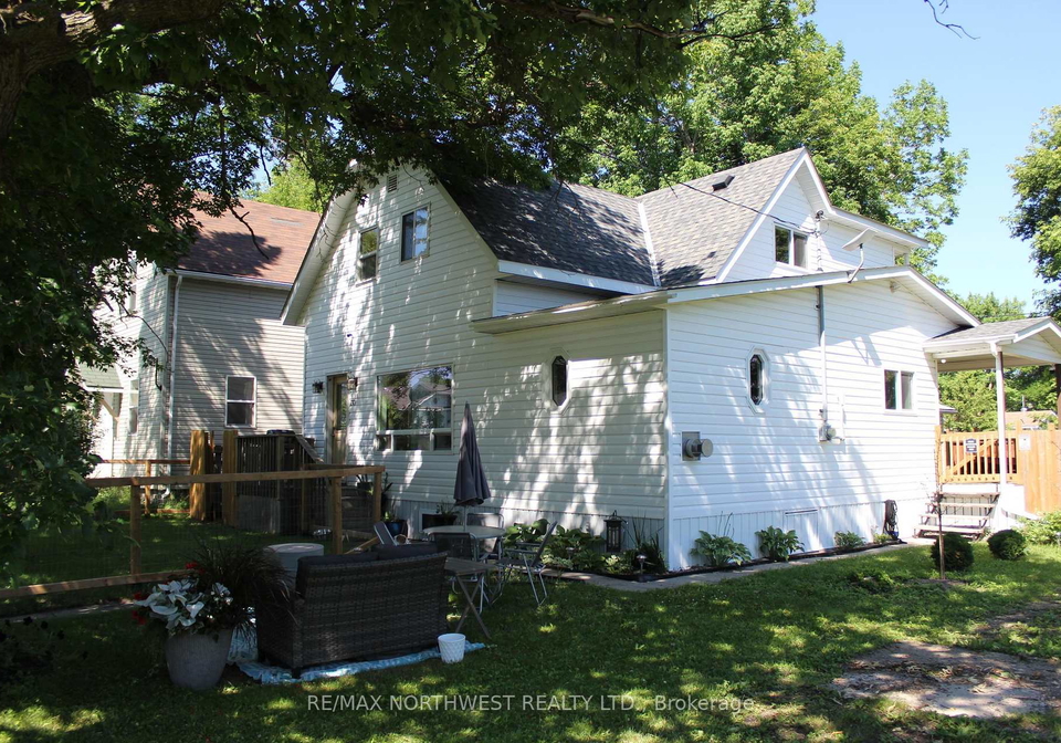 210-fifth-street-rainy-river-ontario-x13543296