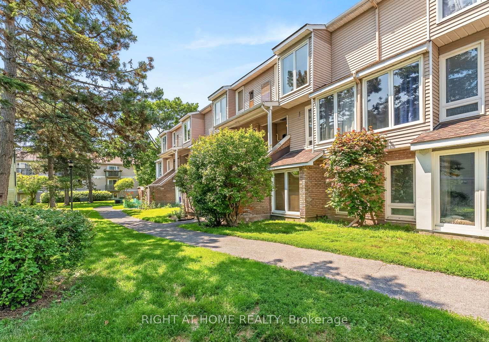 6b-shehyn-lane-ottawa-ontario-x13543616
