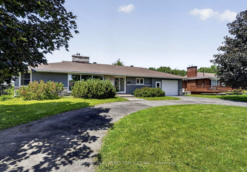 1215-princess-street-cornwall-ontario-x13543628