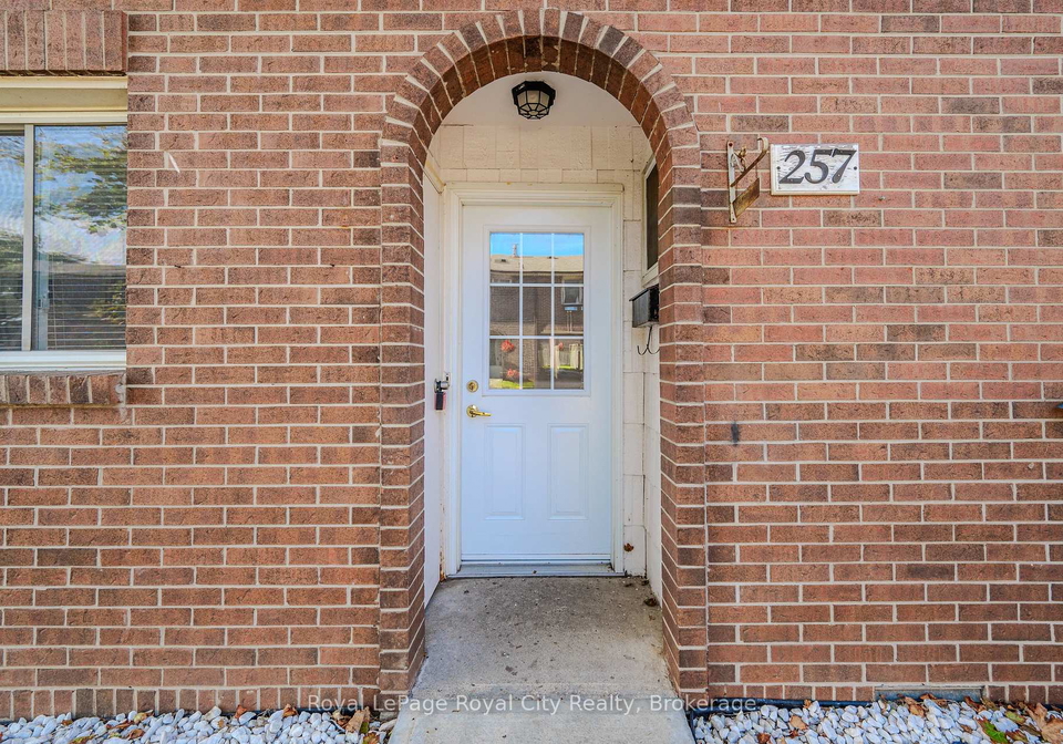 31-greengate-road-guelph-ontario-x13543658