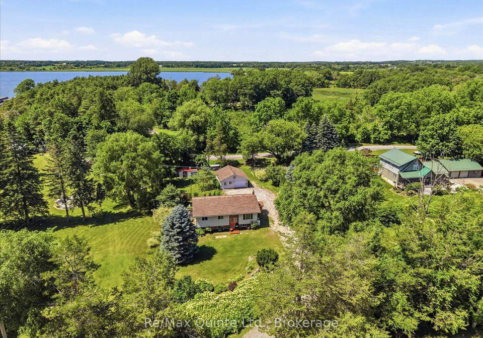 50-county-road-18-prince-edward-county-ontario-x13543668