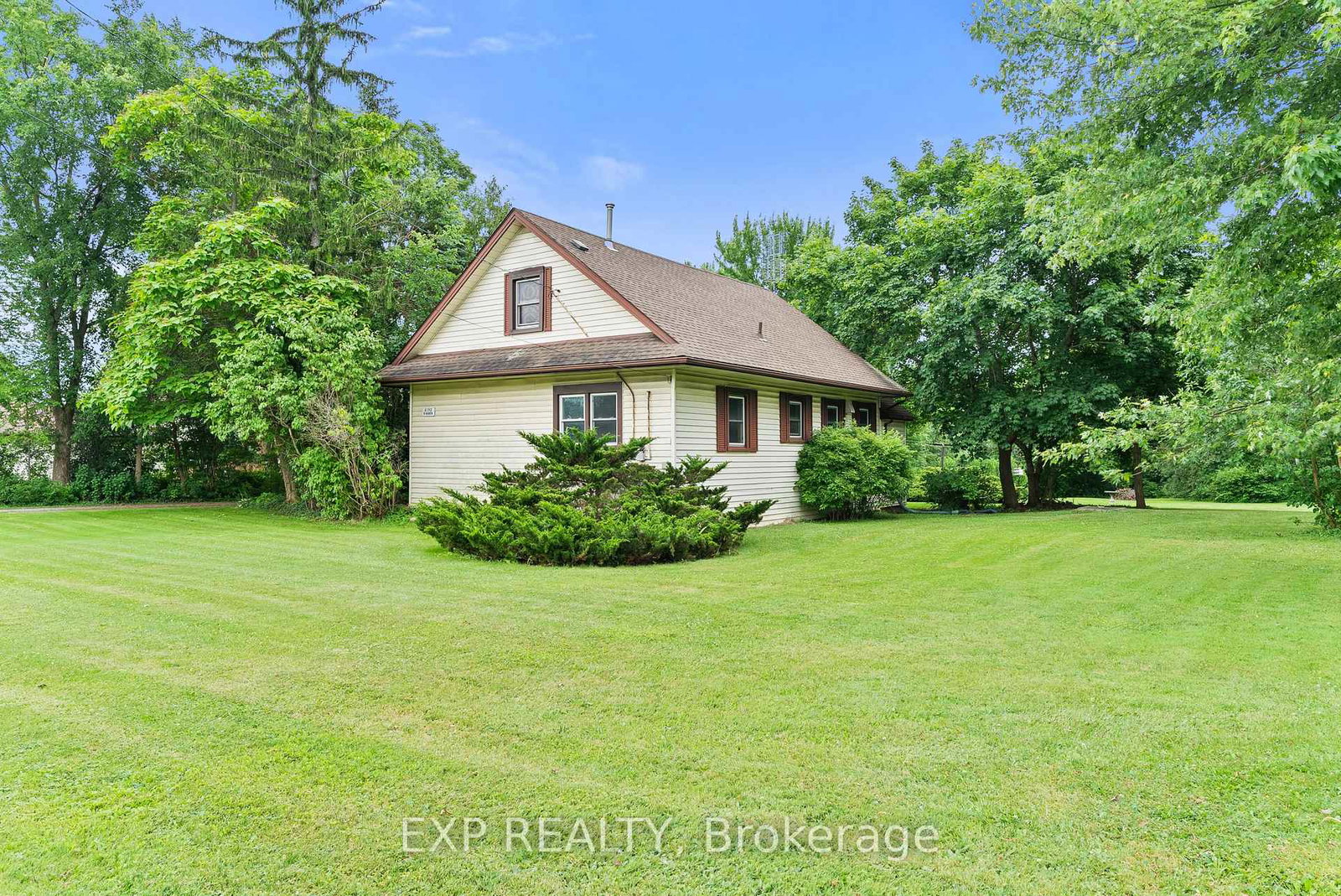 6192-lyons-creek-road-niagara-falls-ontario-x13543798