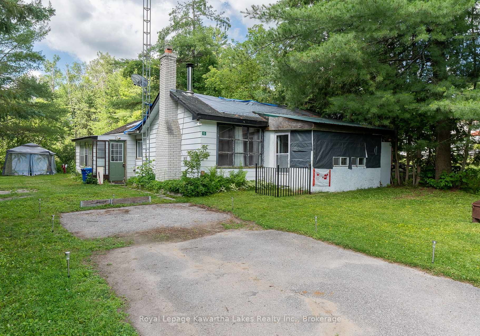 15-cockburn-street-kawartha-lakes-ontario-x13543858