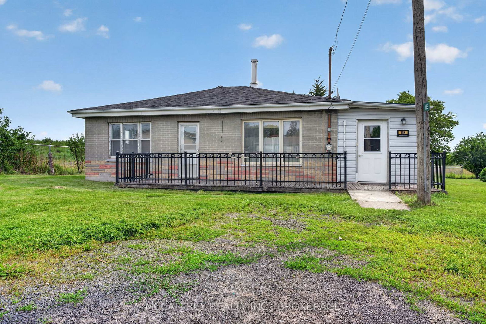 103-county-road-4-loyalist-ontario-x13544070