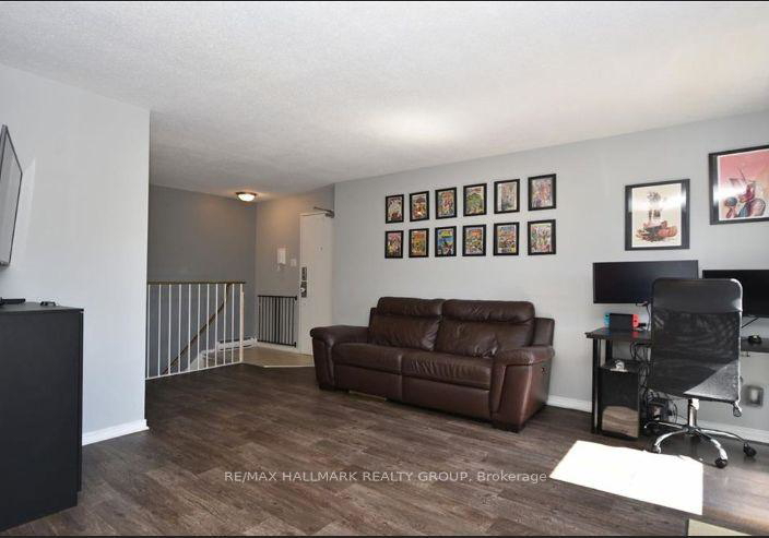 14-sweetbriar-circle-ottawa-ontario-x13544162