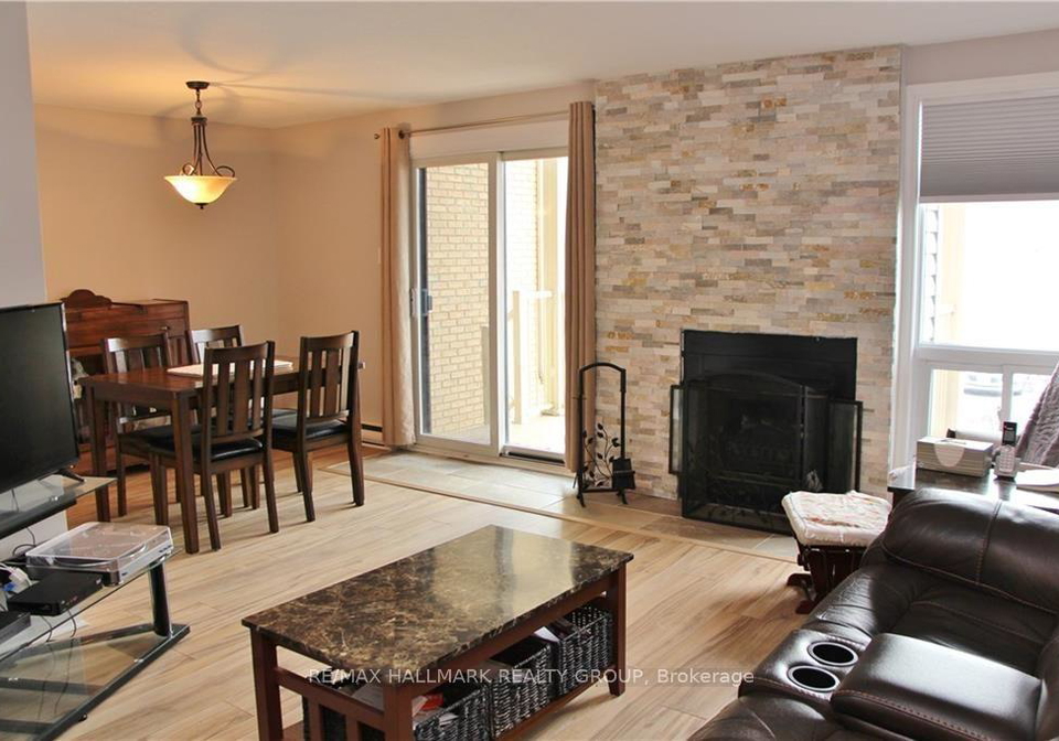 1sweetbriar-circle-ottawa-ontario-x13544194