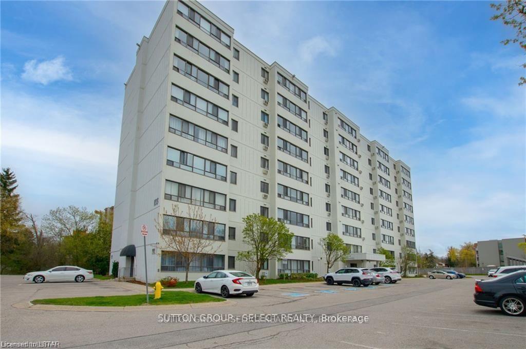 135-baseline-road-london-south-ontario-x13544352