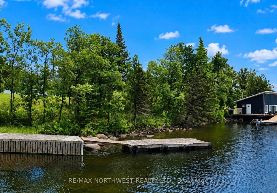 2532-school-road-kenora-remote-area-ontario-x13544578