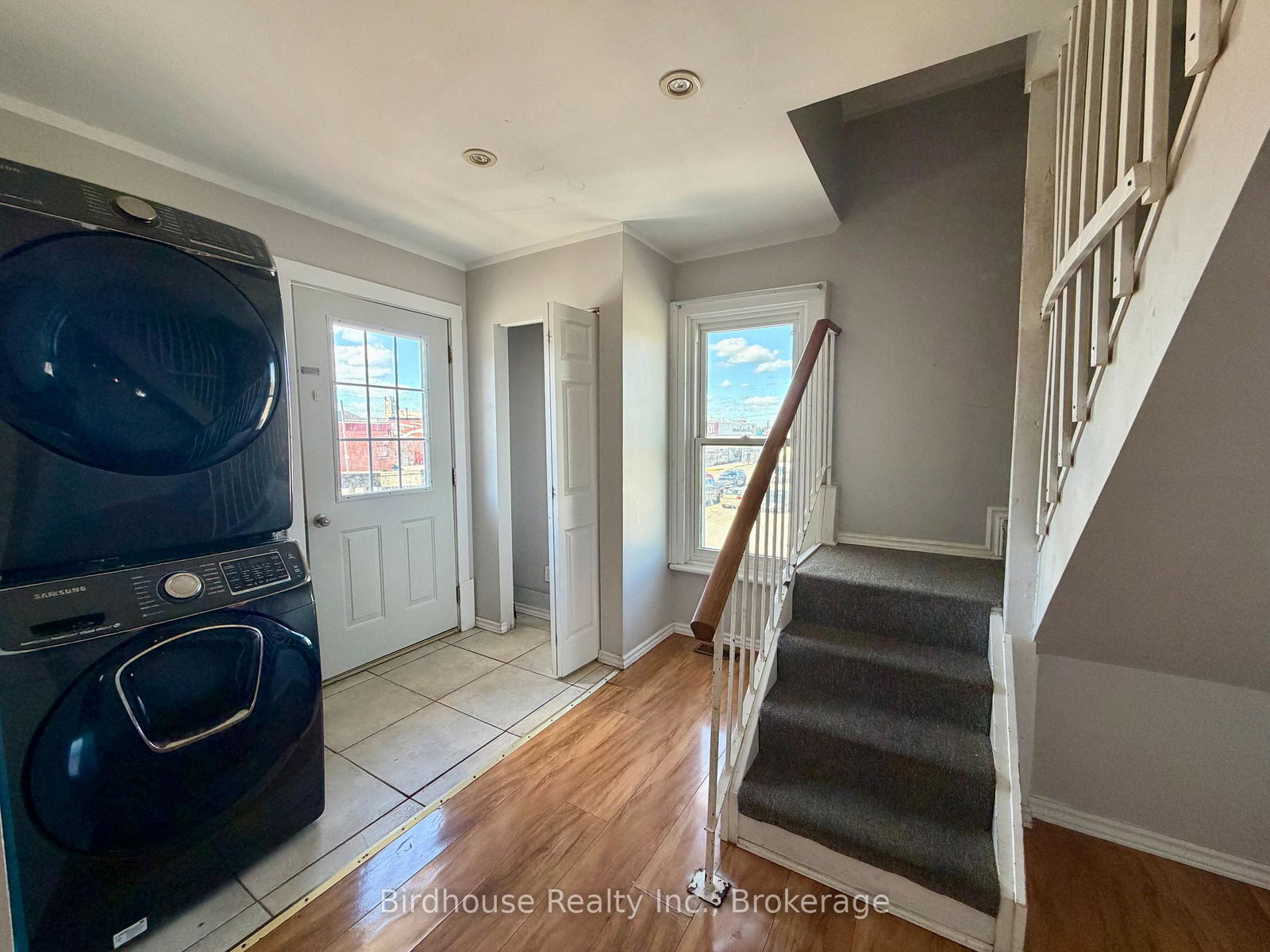 60-russell-street-w-kawartha-lakes-ontario-x13544788