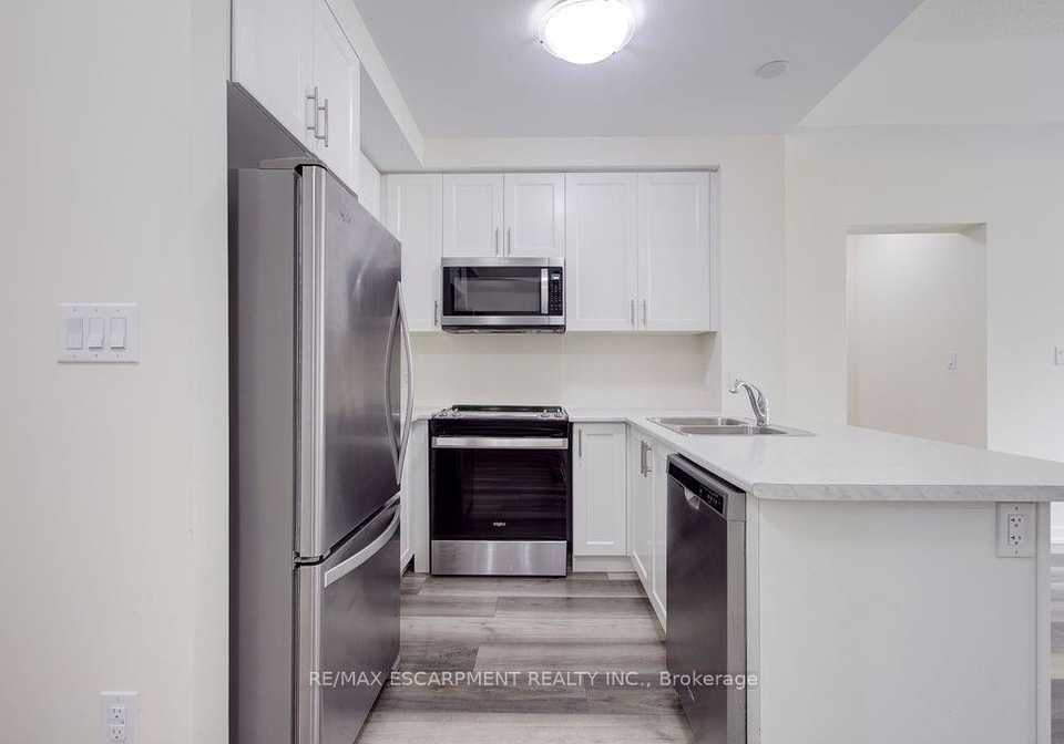 450-dundas-street-e-hamilton-ontario-x13544800