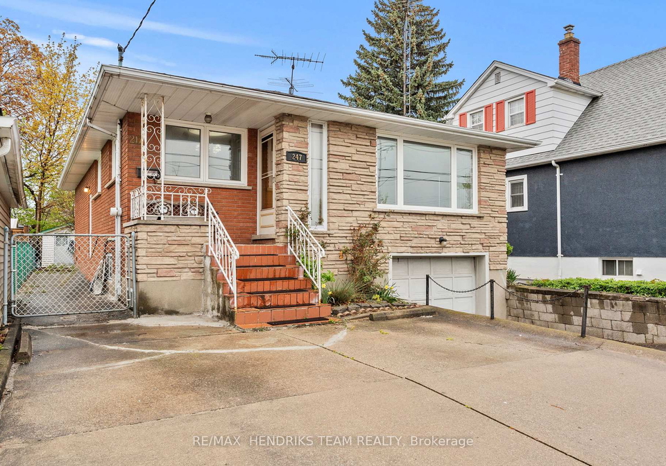 247-grantham-avenue-st-catharines-ontario-x13544830