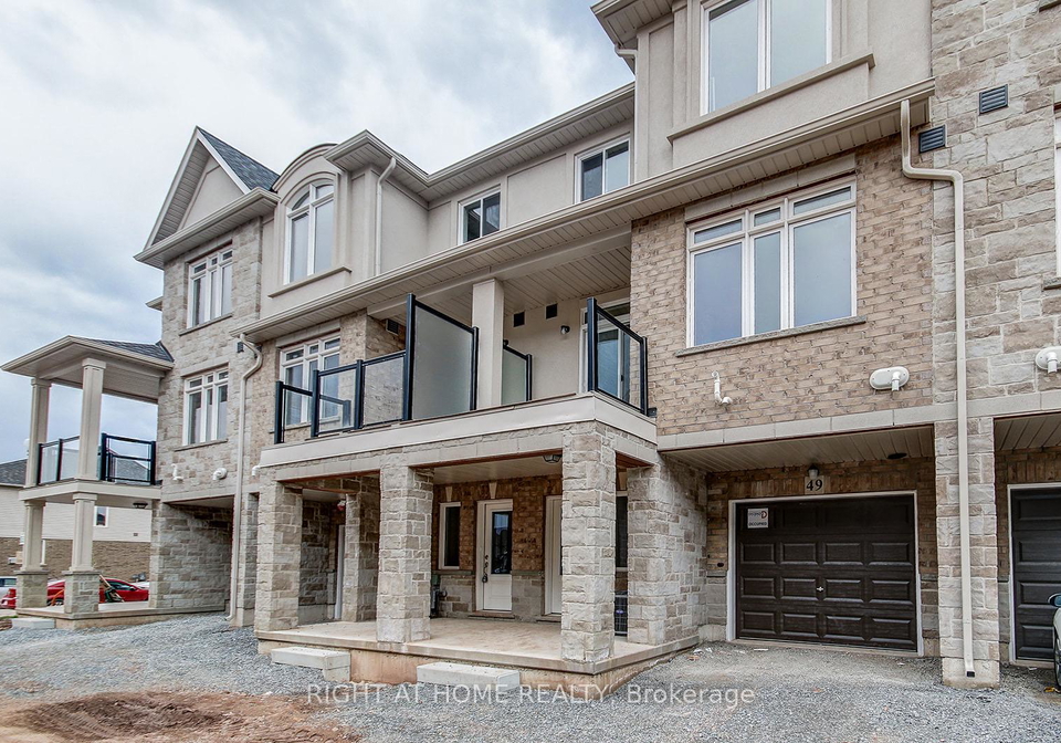 40-zinfandel-drive-hamilton-ontario-x13544964