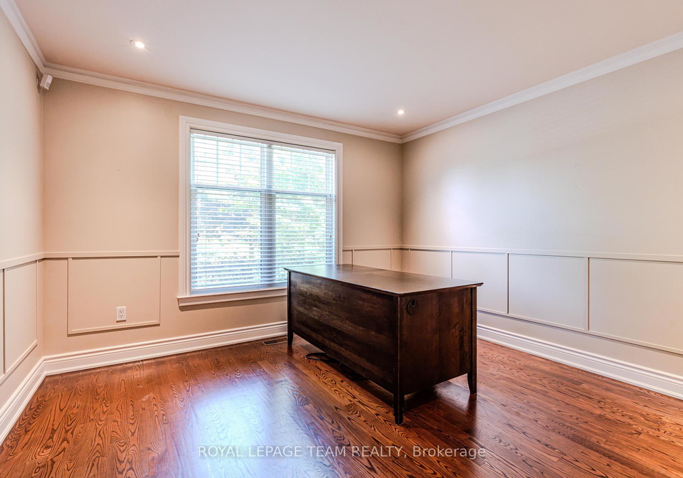 1120-lena-avenue-ottawa-ontario-x13545242