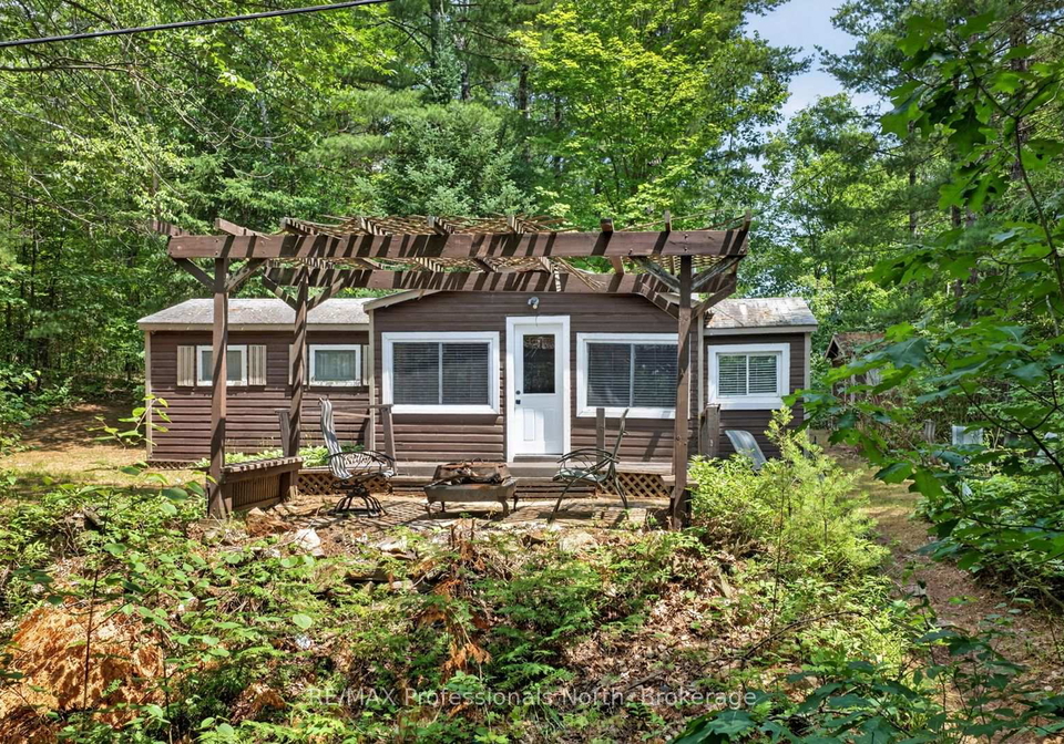 1032-gazebo-lane-minden-hills-ontario-x13545296