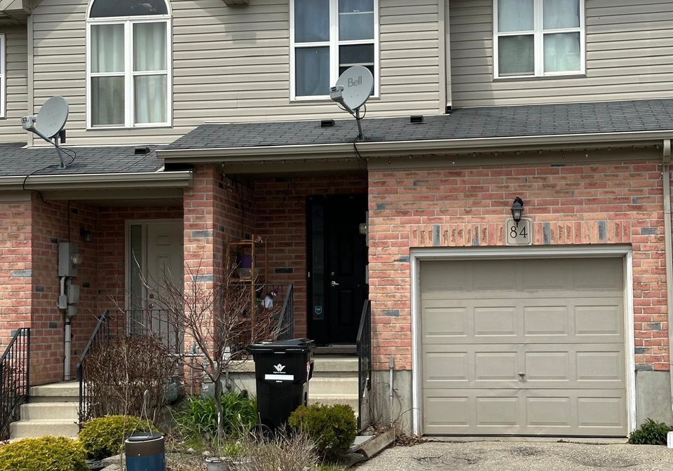 84-brookfield-crescent-kitchener-ontario-x13545460