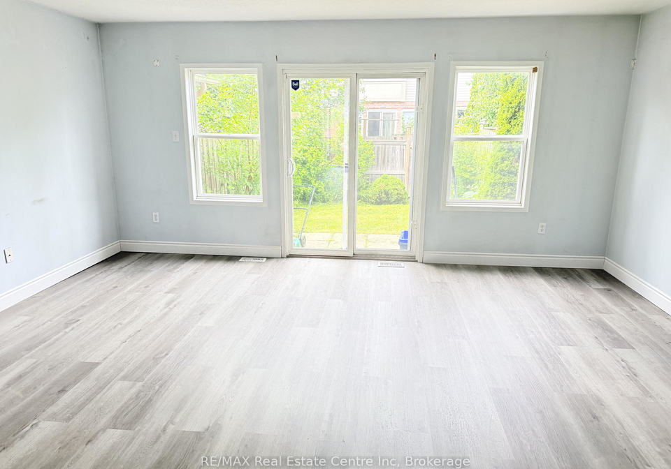 84-brookfield-crescent-kitchener-ontario-x13545460