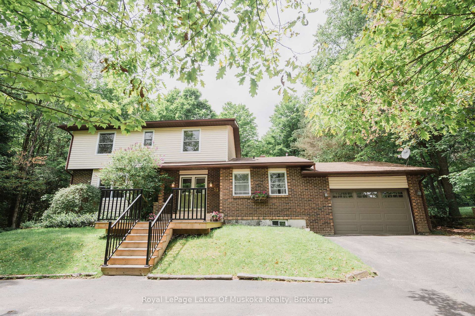 12-murray-street-sundridge-ontario-x13545586