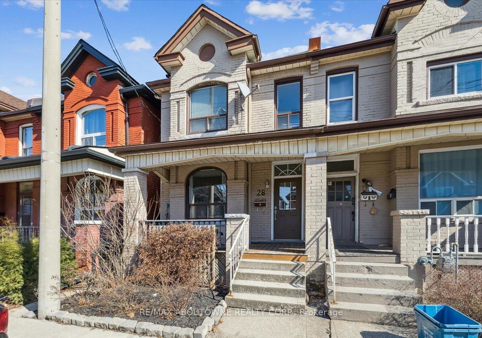 28-st-matthews-avenue-hamilton-ontario-x13545750