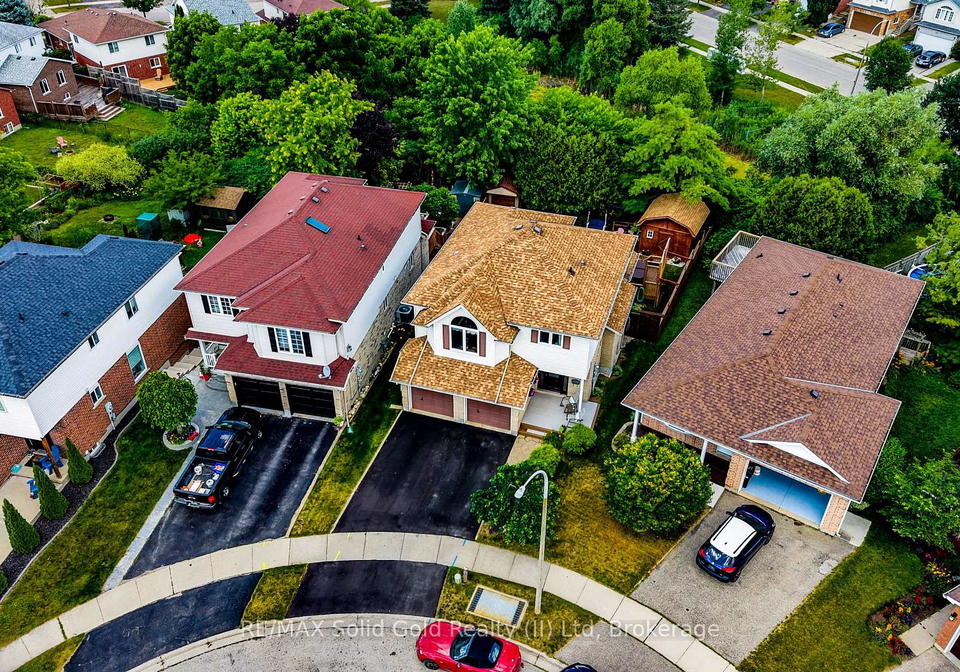 110-glencliffe-court-kitchener-ontario-x13545788