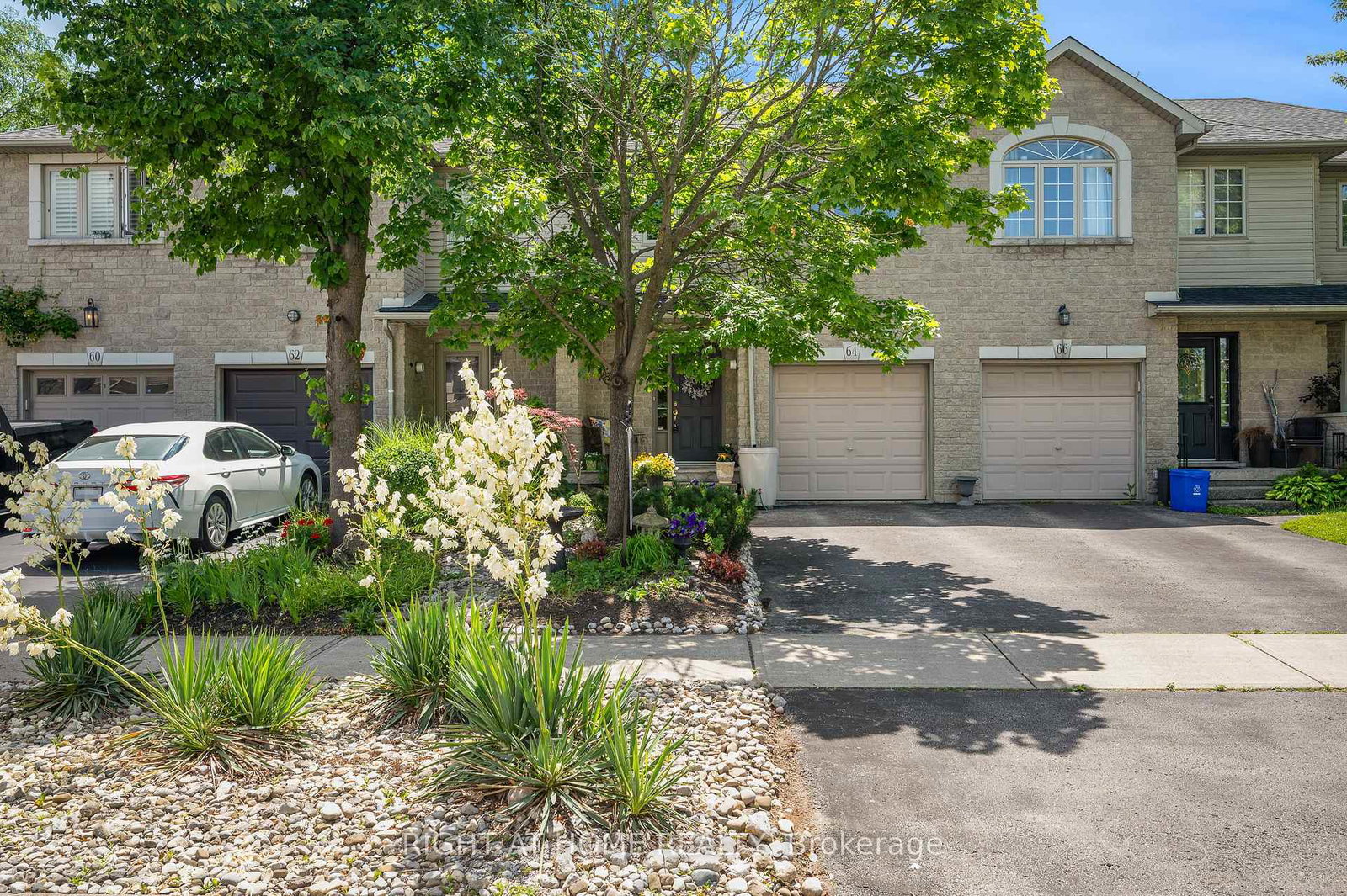 64-foxborough-drive-hamilton-ontario-x13546084