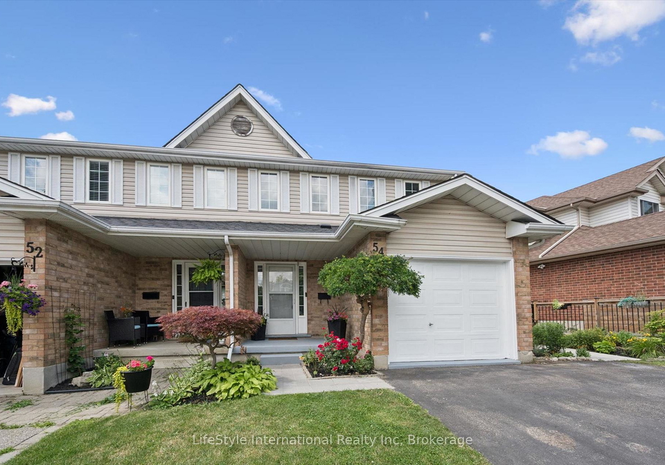 54-chesterton-lane-guelph-ontario-x13546132