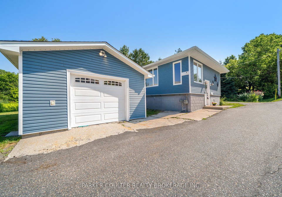 3-olive-street-parry-sound-ontario-x13546212