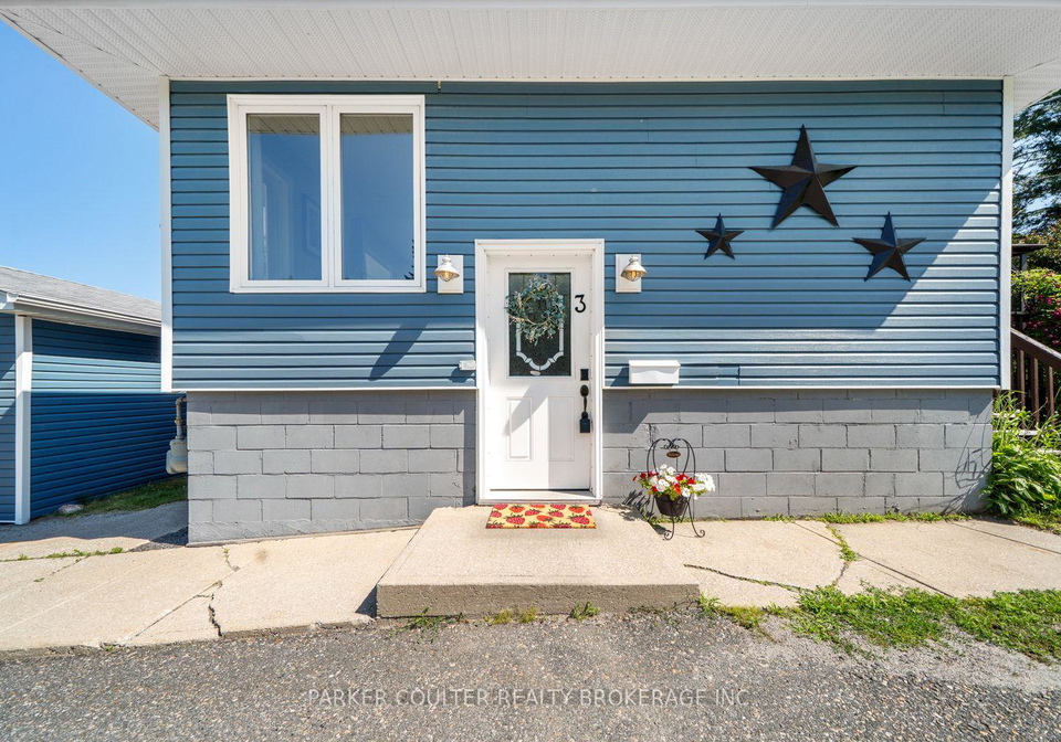 3-olive-street-parry-sound-ontario-x13546212
