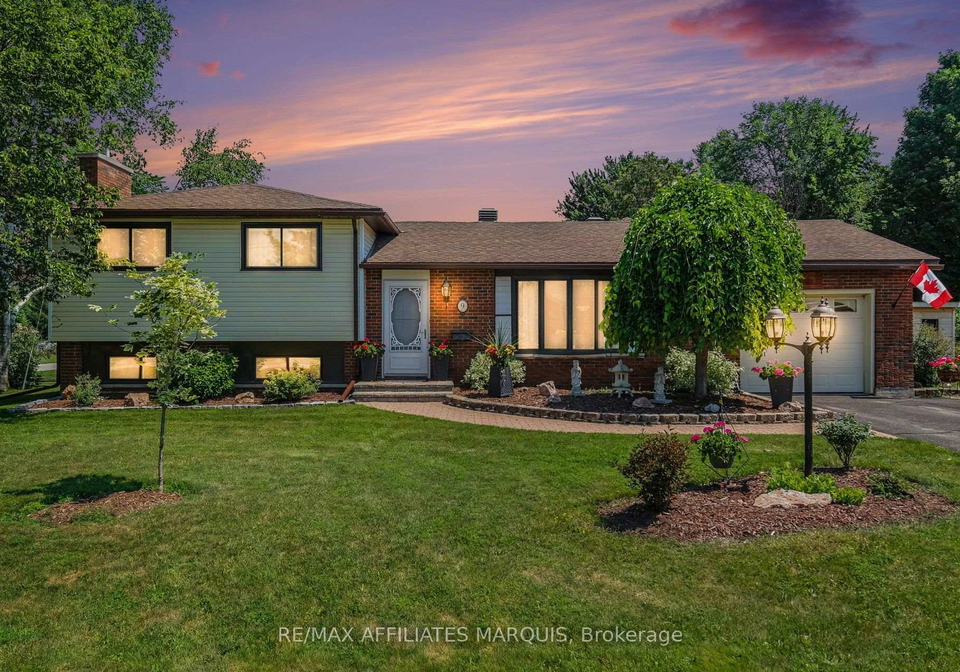 9-forest-drive-rideau-lakes-ontario-x13546296