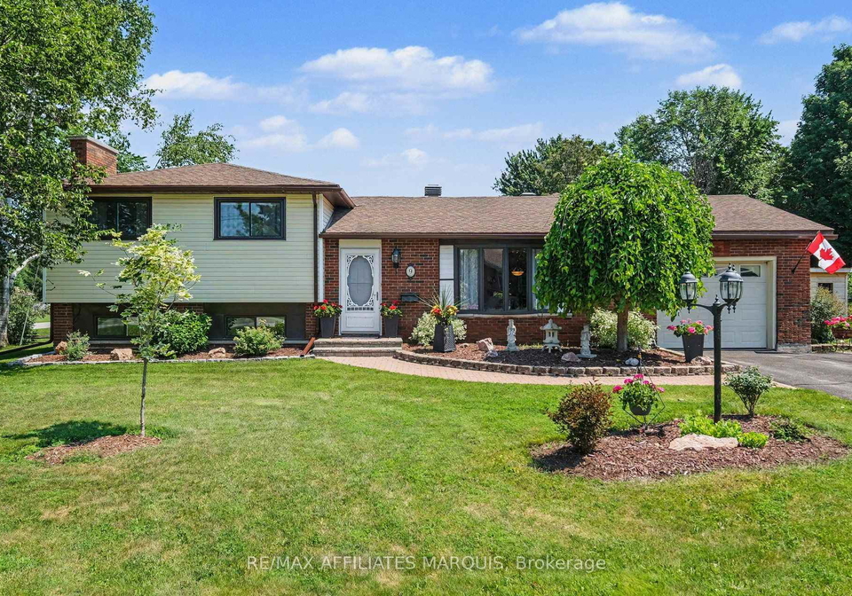 9-forest-drive-rideau-lakes-ontario-x13546296