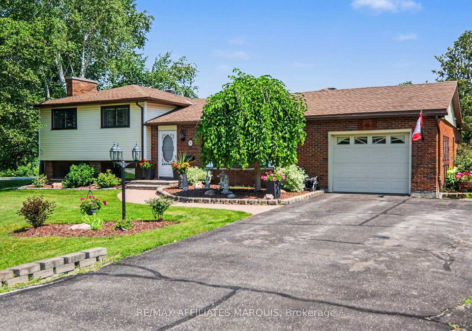 9-forest-drive-rideau-lakes-ontario-x13546296