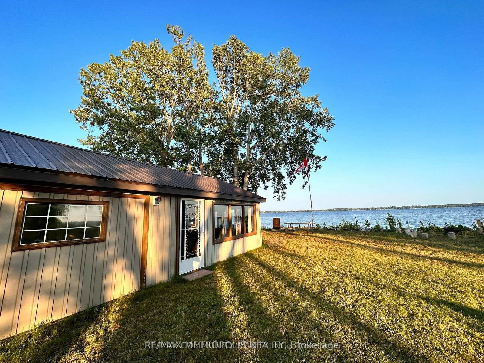 498-hiscock-shores-road-prince-edward-county-ontario-x13546350