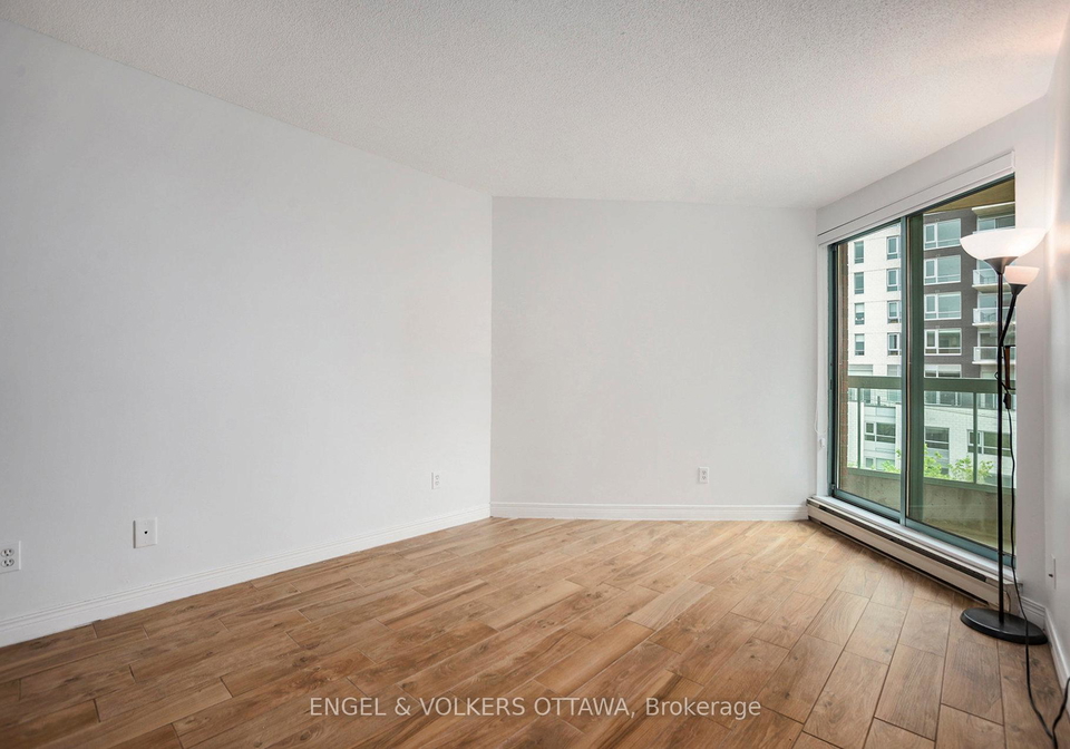 550-cambridge-street-s-ottawa-ontario-x13546452