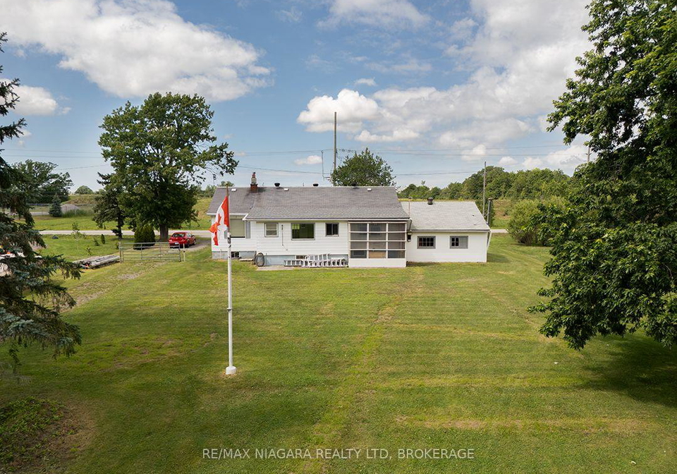 160-barrick-road-port-colborne-ontario-x13546486