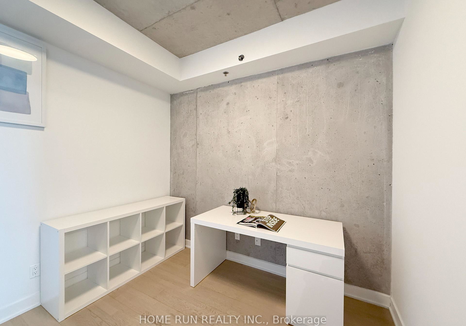 203-catherine-street-ottawa-ontario-x13546740