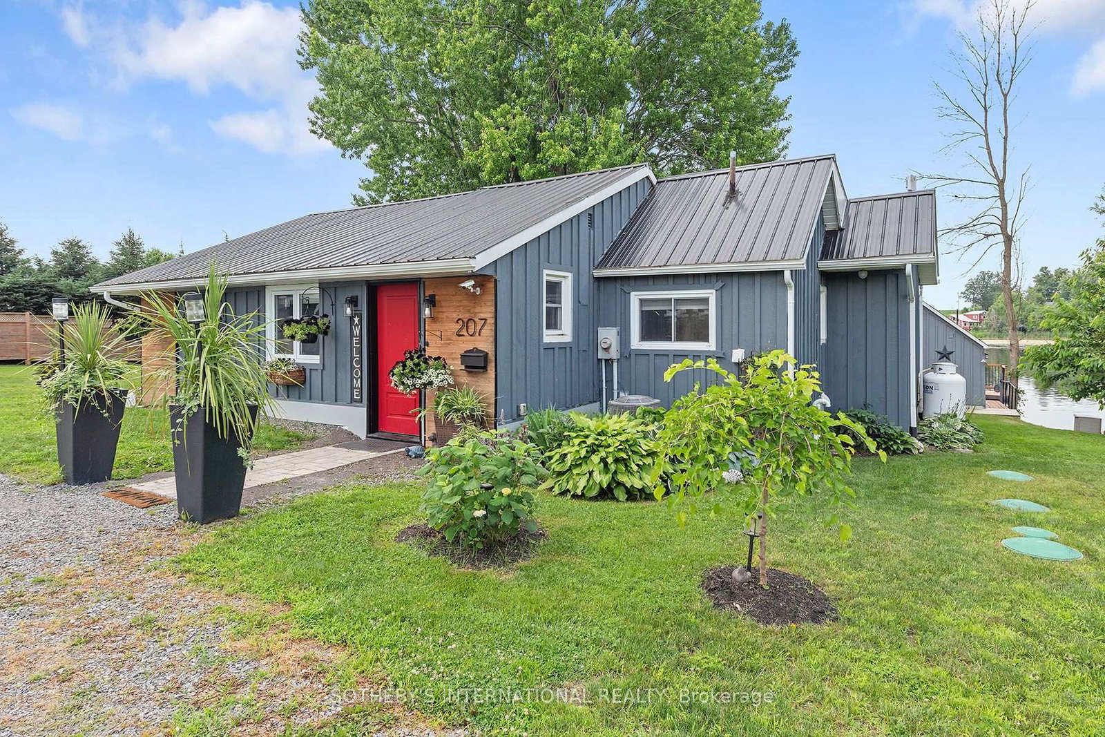 207-rainbow-valley-drive-montague-ontario-x13546922